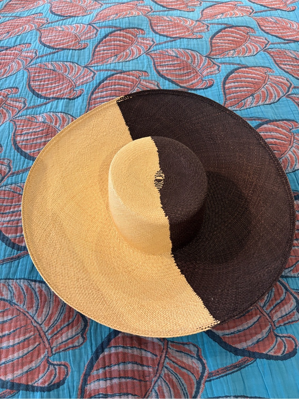 Urus - Extra Wide Brim - Resort Natural/Black / L: 58-59cm NEVER WORN
